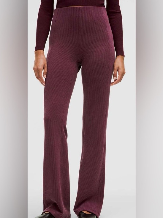 lululemon athletica Pants - Lululemon Athletica NWT Ribbed Softstreme Flared Pant